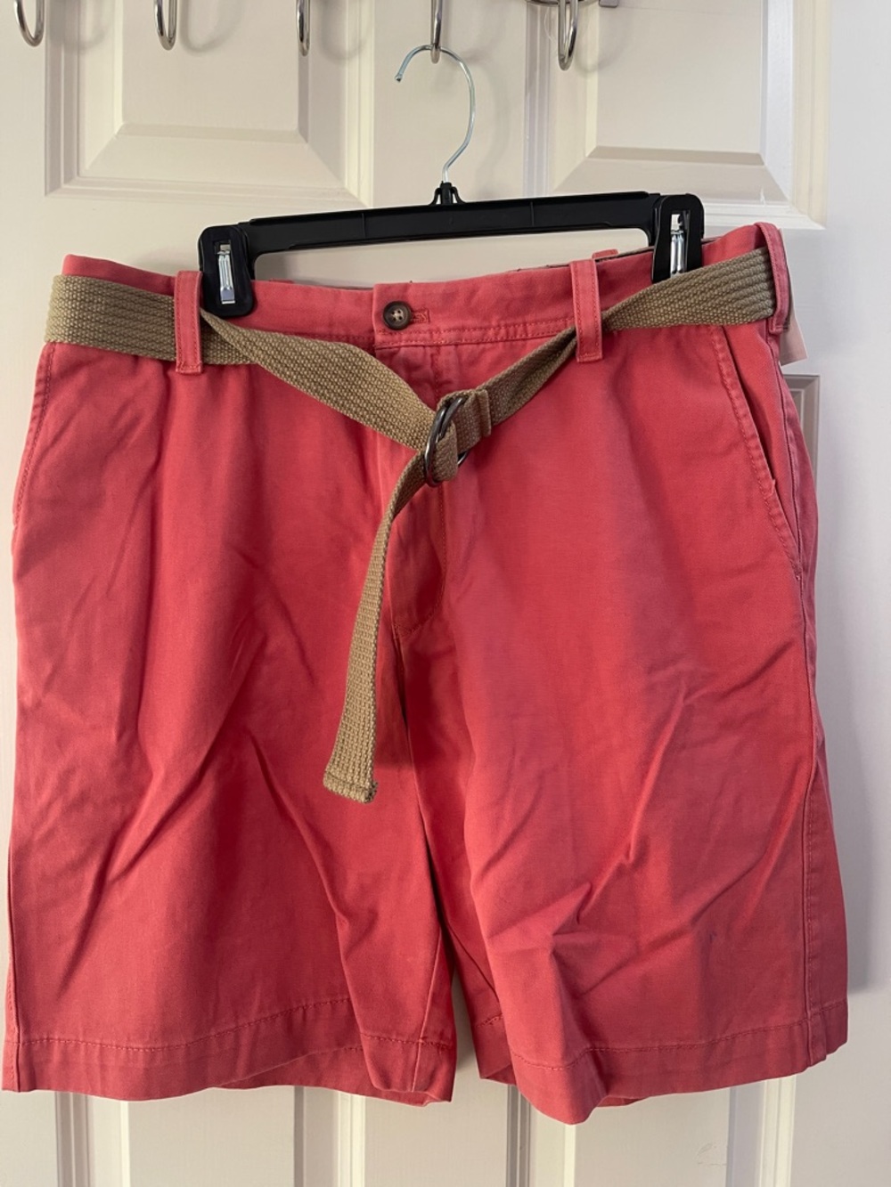 Izod Men’s Coral Cotton Chino Shorts with Woven Belt size 34